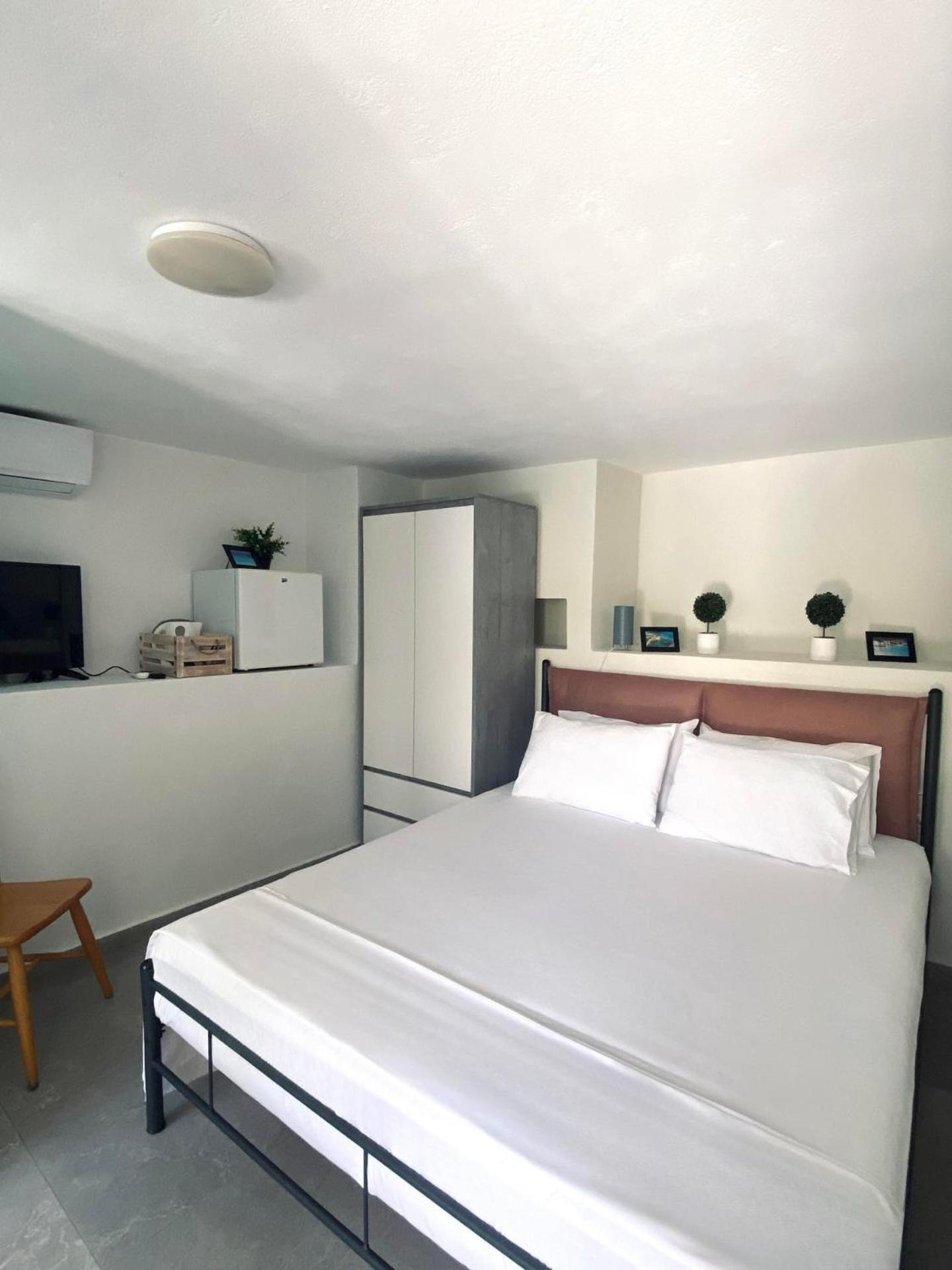 Moxy Paxos Apartments Γάιος Εξωτερικό φωτογραφία